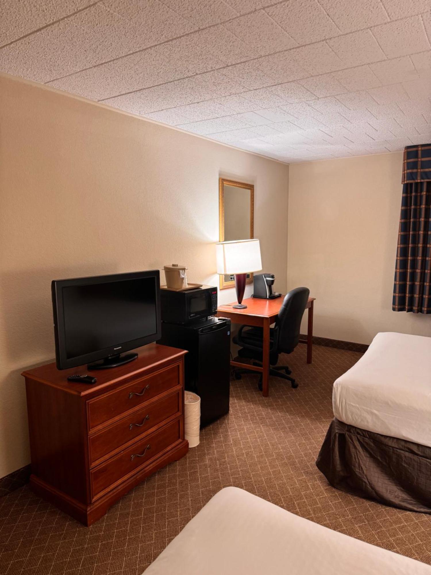 Clarion Inn Frederick Event Center Luaran gambar